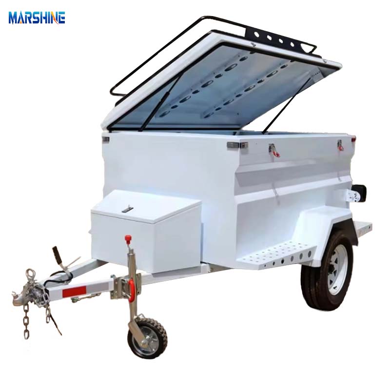 Off-Road Enclosed Utility Trailer till salu